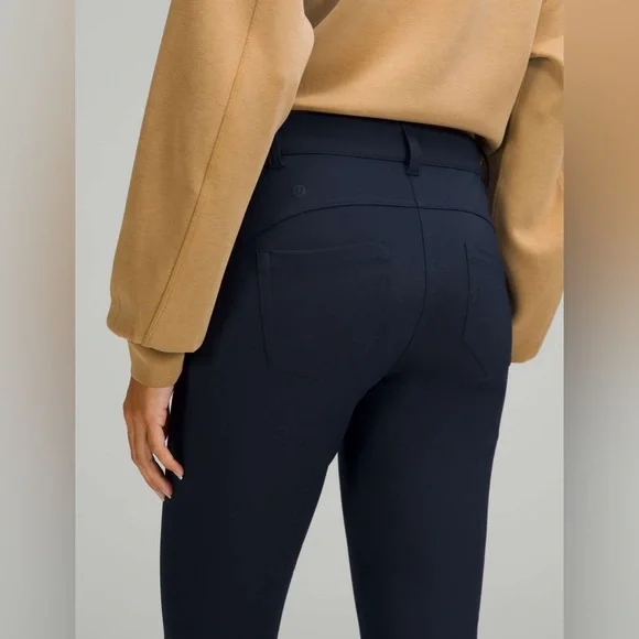 Lululemon City Sleek 5 Pocket 7/8 Pant - Picture 3 of 11